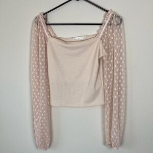 Lush‎ Cream Colored Cropped Top With Polka Dot Lace Sleeves Size Small (G10)